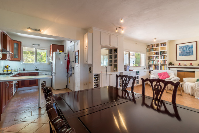 Qlistings House - Villa in Punta Chullera, Costa del Sol image 4